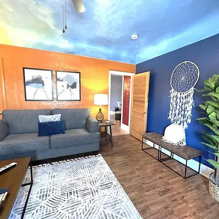 Beautiful One Of Kind Place In Downtown Sandusky! Exterior photo